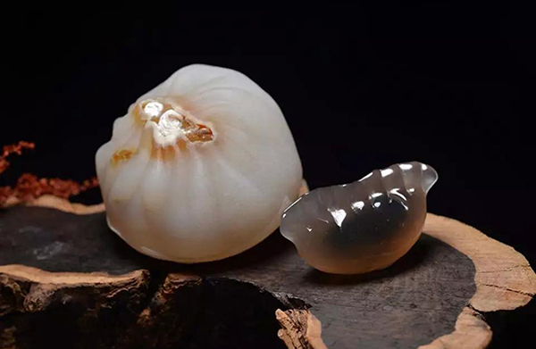 <b>玉石雕刻機(jī)能在哪些材料上應(yīng)用？</b>